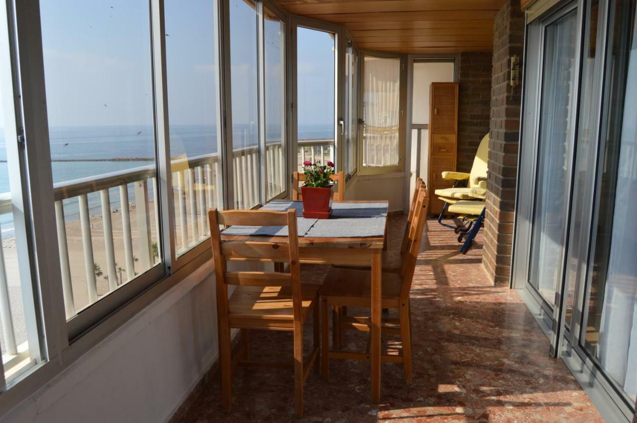 Apartment First Line Beach Ел Кампело Екстериор снимка